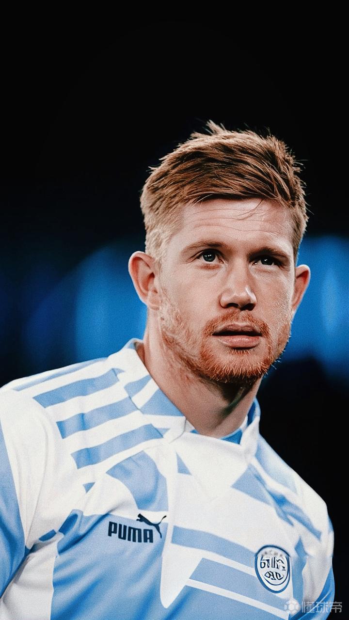 T1赛后暖心一幕，Oner蹲下和行动不便粉丝合影