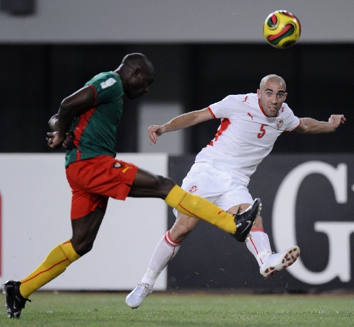 [德甲]强强对话 “药厂”客场擒“鹰”