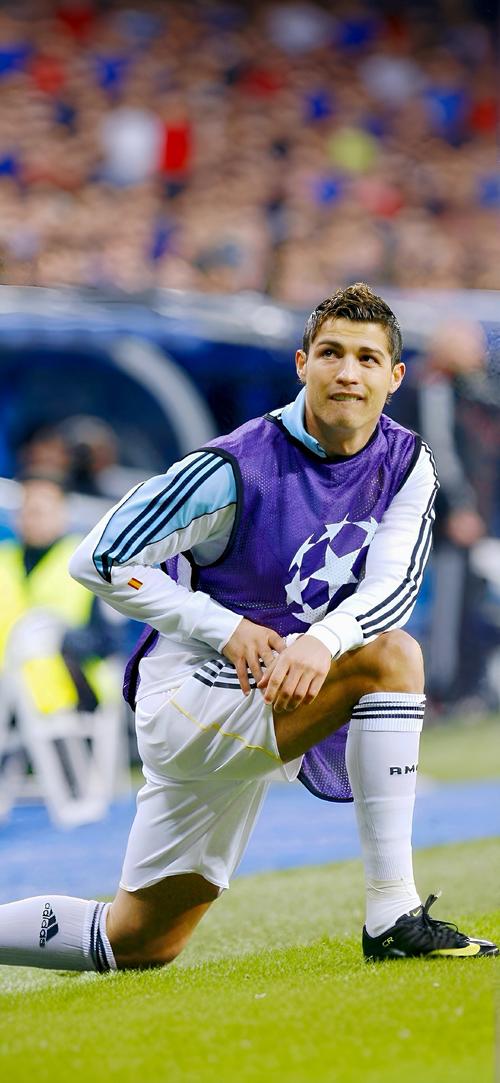 库里：老鹰队运动能力很强 给我们带来了巨大的压力