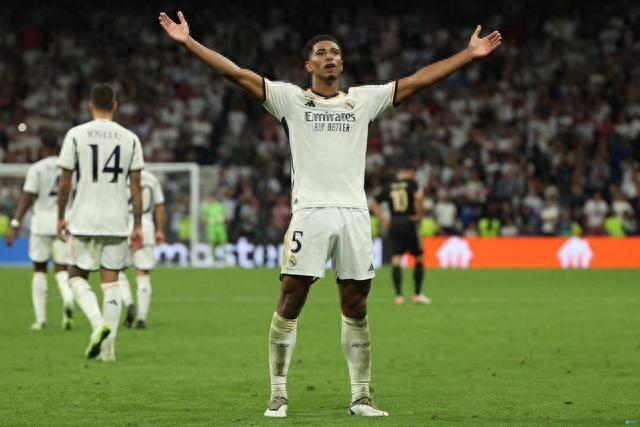 意甲-劳塔罗传射建功邓弗里斯进球 国米客场完胜