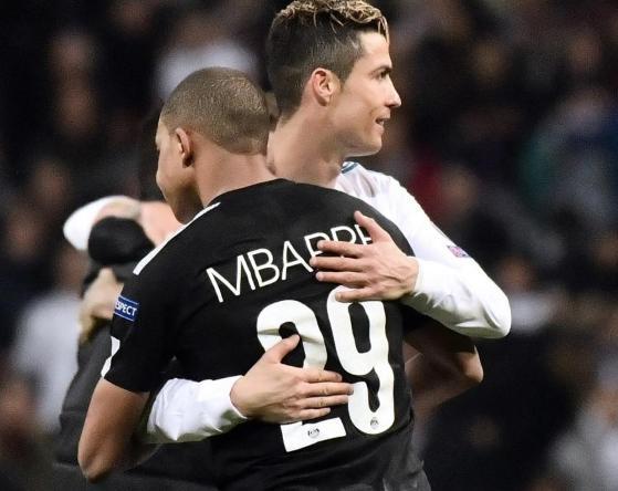 Denfami专访《绝区零》制作人李振宇