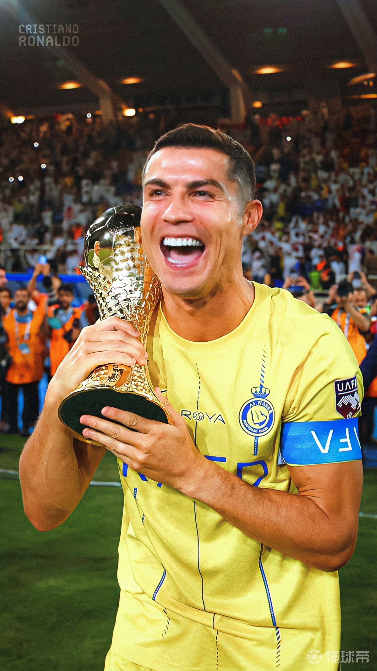 中超：上海海港3-2险胜深圳队